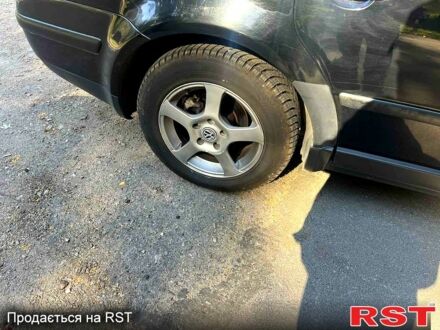 Черный Фольксваген Пассат, объемом двигателя 2 л и пробегом 374 тыс. км за 4300 $, фото 1 на Automoto.ua