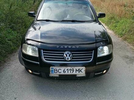 Черный Фольксваген Пассат, объемом двигателя 1.78 л и пробегом 350 тыс. км за 3700 $, фото 1 на Automoto.ua