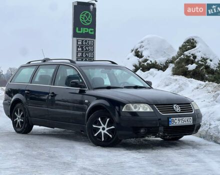 Черный Фольксваген Пассат, объемом двигателя 1.6 л и пробегом 350 тыс. км за 3349 $, фото 1 на Automoto.ua