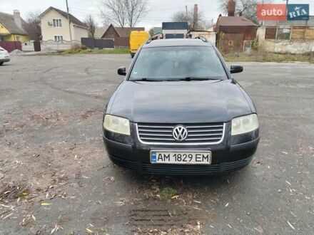 Черный Фольксваген Пассат, объемом двигателя 1.6 л и пробегом 310 тыс. км за 4400 $, фото 1 на Automoto.ua