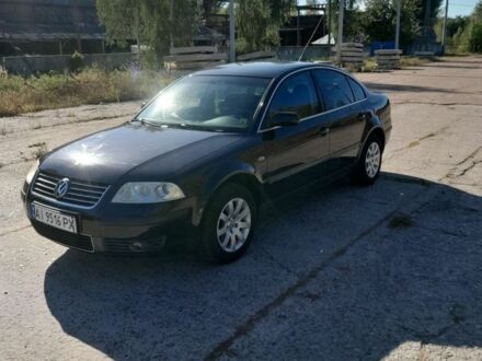 Черный Фольксваген Пассат, объемом двигателя 1.6 л и пробегом 160 тыс. км за 5499 $, фото 1 на Automoto.ua