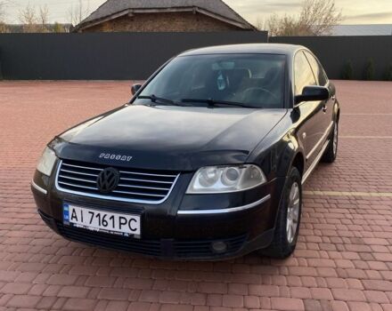Черный Фольксваген Пассат, объемом двигателя 1.8 л и пробегом 300 тыс. км за 3250 $, фото 1 на Automoto.ua