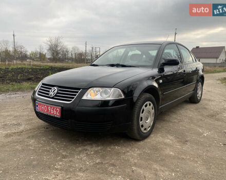 Черный Фольксваген Пассат, объемом двигателя 1.6 л и пробегом 230 тыс. км за 4850 $, фото 1 на Automoto.ua