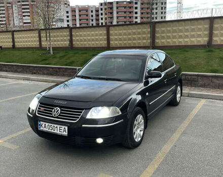 Черный Фольксваген Пассат, объемом двигателя 1.8 л и пробегом 282 тыс. км за 5100 $, фото 1 на Automoto.ua