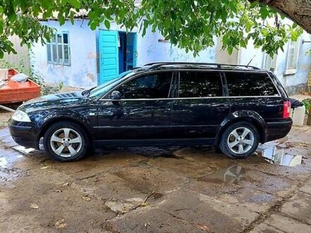 Черный Фольксваген Пассат, объемом двигателя 2 л и пробегом 270 тыс. км за 4200 $, фото 1 на Automoto.ua