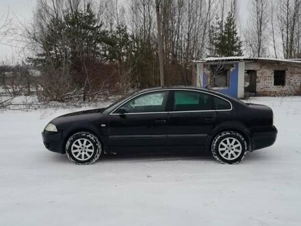 Черный Фольксваген Пассат, объемом двигателя 1.6 л и пробегом 163 тыс. км за 4700 $, фото 1 на Automoto.ua