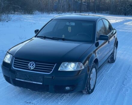 Черный Фольксваген Пассат, объемом двигателя 1.6 л и пробегом 272 тыс. км за 4400 $, фото 1 на Automoto.ua