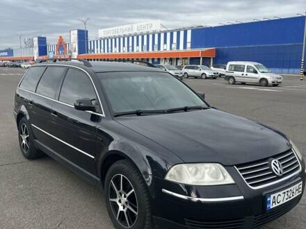 Черный Фольксваген Пассат, объемом двигателя 2.5 л и пробегом 310 тыс. км за 4850 $, фото 1 на Automoto.ua