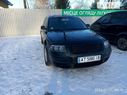 Чорний Фольксваген Пассат, об'ємом двигуна 1.6 л та пробігом 300 тис. км за 4444 $, фото 1 на Automoto.ua