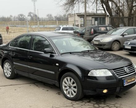 Черный Фольксваген Пассат, объемом двигателя 1.9 л и пробегом 300 тыс. км за 2500 $, фото 1 на Automoto.ua