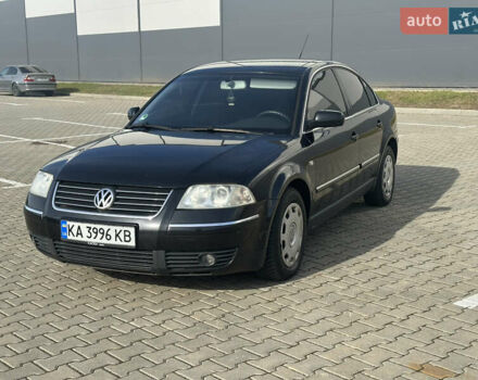Чорний Фольксваген Пассат, об'ємом двигуна 1.6 л та пробігом 233 тис. км за 3300 $, фото 1 на Automoto.ua