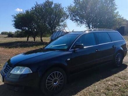 Черный Фольксваген Пассат, объемом двигателя 1.78 л и пробегом 256 тыс. км за 4800 $, фото 1 на Automoto.ua