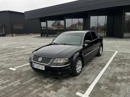 Черный Фольксваген Пассат, объемом двигателя 1.8 л и пробегом 334 тыс. км за 6000 $, фото 1 на Automoto.ua