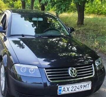 Черный Фольксваген Пассат, объемом двигателя 1.6 л и пробегом 229 тыс. км за 6000 $, фото 1 на Automoto.ua