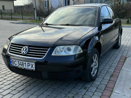 Черный Фольксваген Пассат, объемом двигателя 1.6 л и пробегом 277 тыс. км за 4900 $, фото 1 на Automoto.ua