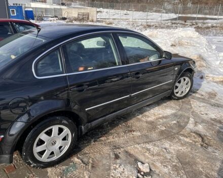 Черный Фольксваген Пассат, объемом двигателя 1.8 л и пробегом 340 тыс. км за 3000 $, фото 1 на Automoto.ua
