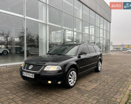 Черный Фольксваген Пассат, объемом двигателя 1.9 л и пробегом 328 тыс. км за 4200 $, фото 1 на Automoto.ua