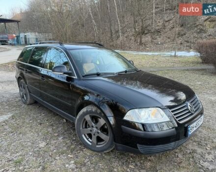 Черный Фольксваген Пассат, объемом двигателя 1.9 л и пробегом 304 тыс. км за 3999 $, фото 1 на Automoto.ua