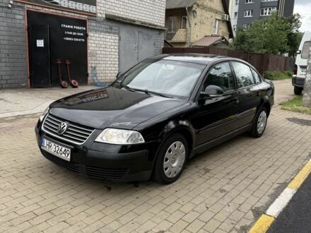 Фольксваген Пассат 2004 в Ирпене на Automoto.ua Черный Фольксваген Пассат, объемом двигателя 1.9 л и пробегом 350 тыс. км за 2400 $, фото 1 на Automoto.ua