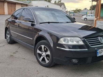 Черный Фольксваген Пассат, объемом двигателя 1.8 л и пробегом 342 тыс. км за 5300 $, фото 1 на Automoto.ua