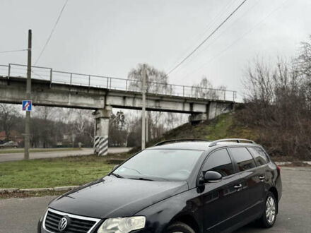 Черный Фольксваген Пассат, объемом двигателя 1.97 л и пробегом 321 тыс. км за 5999 $, фото 1 на Automoto.ua