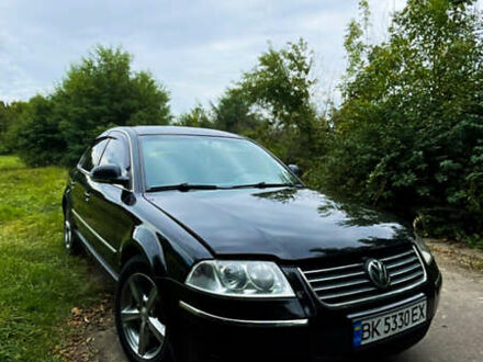 Черный Фольксваген Пассат, объемом двигателя 1.78 л и пробегом 310 тыс. км за 4700 $, фото 1 на Automoto.ua