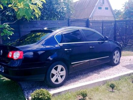 Черный Фольксваген Пассат, объемом двигателя 2 л и пробегом 382 тыс. км за 6500 $, фото 1 на Automoto.ua