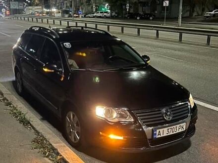 Черный Фольксваген Пассат, объемом двигателя 2 л и пробегом 355 тыс. км за 5800 $, фото 1 на Automoto.ua