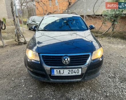 Черный Фольксваген Пассат, объемом двигателя 1.9 л и пробегом 400 тыс. км за 2150 $, фото 1 на Automoto.ua