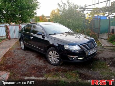 Фольксваген Пассат 2005 у Ромнах на Automoto.ua Чорний Фольксваген Пассат, об'ємом двигуна 2 л та пробігом 270 тис. км за 5800 $, фото 1 на Automoto.ua
