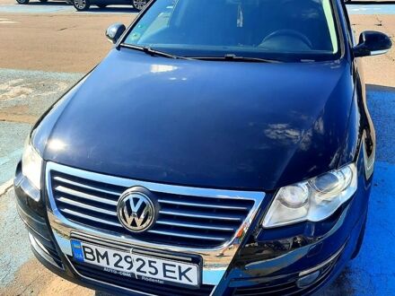 Чорний Фольксваген Пассат, об'ємом двигуна 2 л та пробігом 160 тис. км за 7200 $, фото 1 на Automoto.ua