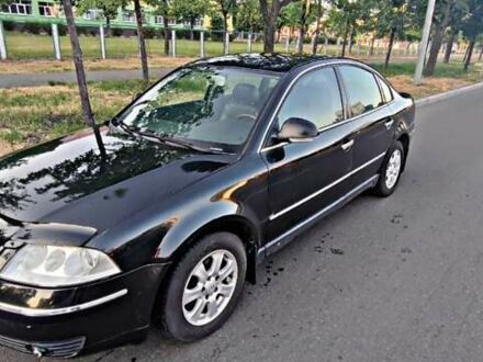 Черный Фольксваген Пассат, объемом двигателя 2.8 л и пробегом 305 тыс. км за 5300 $, фото 1 на Automoto.ua