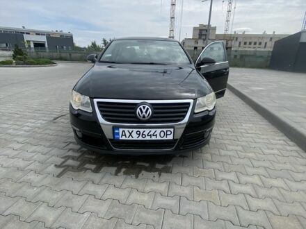 Фольксваген Пассат 2005 в Харькове на Automoto.ua Черный Фольксваген Пассат, объемом двигателя 2 л и пробегом 300 тыс. км за 3500 $, фото 1 на Automoto.ua