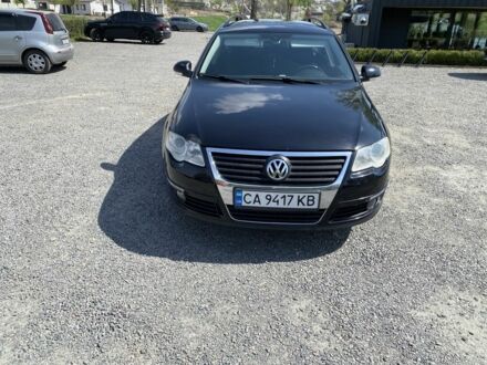 Черный Фольксваген Пассат, объемом двигателя 2 л и пробегом 268 тыс. км за 5799 $, фото 1 на Automoto.ua