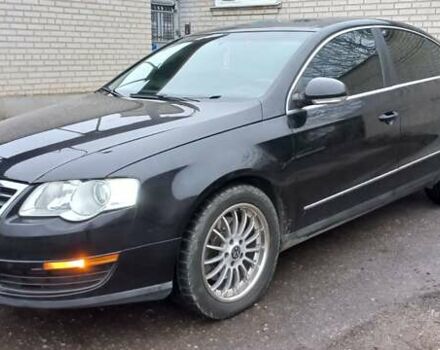 Черный Фольксваген Пассат, объемом двигателя 2 л и пробегом 301 тыс. км за 5500 $, фото 1 на Automoto.ua