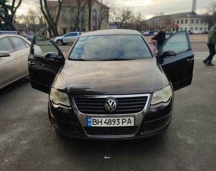 Черный Фольксваген Пассат, объемом двигателя 1.6 л и пробегом 278 тыс. км за 5200 $, фото 1 на Automoto.ua