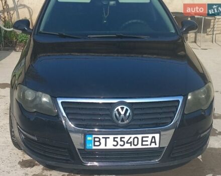 Черный Фольксваген Пассат, объемом двигателя 1.98 л и пробегом 245 тыс. км за 5900 $, фото 1 на Automoto.ua