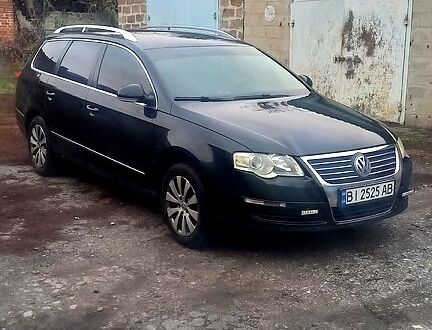 Черный Фольксваген Пассат, объемом двигателя 2 л и пробегом 235 тыс. км за 5500 $, фото 1 на Automoto.ua