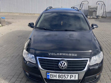 Черный Фольксваген Пассат, объемом двигателя 1.97 л и пробегом 271 тыс. км за 6200 $, фото 1 на Automoto.ua
