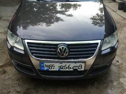 Черный Фольксваген Пассат, объемом двигателя 1.98 л и пробегом 340 тыс. км за 6500 $, фото 1 на Automoto.ua