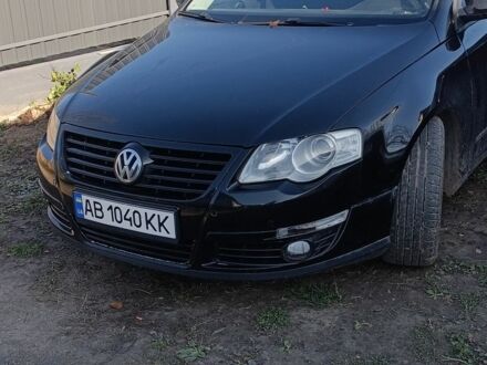 Черный Фольксваген Пассат, объемом двигателя 2 л и пробегом 280 тыс. км за 4550 $, фото 1 на Automoto.ua