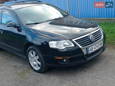 Черный Фольксваген Пассат, объемом двигателя 1.6 л и пробегом 250 тыс. км за 6200 $, фото 1 на Automoto.ua
