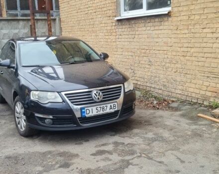 Черный Фольксваген Пассат, объемом двигателя 2 л и пробегом 320 тыс. км за 4500 $, фото 1 на Automoto.ua