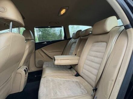 Чорний Фольксваген Пассат, об'ємом двигуна 2 л та пробігом 270 тис. км за 1900 $, фото 1 на Automoto.ua