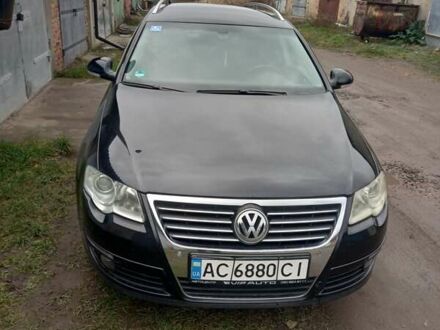 Черный Фольксваген Пассат, объемом двигателя 1.97 л и пробегом 330 тыс. км за 6200 $, фото 1 на Automoto.ua