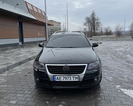 Чорний Фольксваген Пассат, об'ємом двигуна 2 л та пробігом 200 тис. км за 7200 $, фото 1 на Automoto.ua