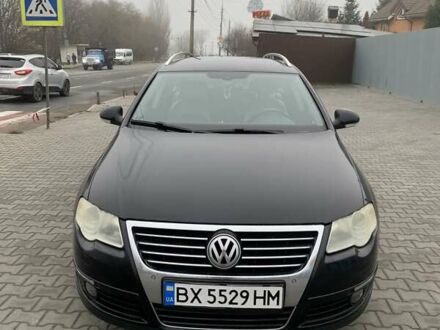 Черный Фольксваген Пассат, объемом двигателя 2 л и пробегом 300 тыс. км за 4700 $, фото 1 на Automoto.ua