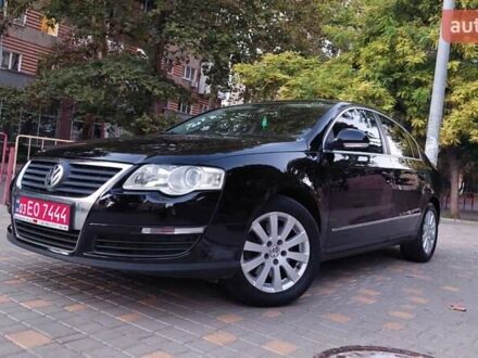 Черный Фольксваген Пассат, объемом двигателя 0 л и пробегом 186 тыс. км за 7777 $, фото 1 на Automoto.ua