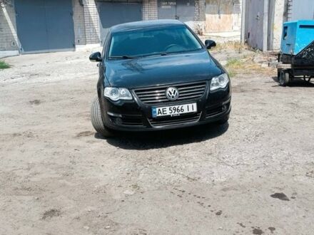 Черный Фольксваген Пассат, объемом двигателя 2 л и пробегом 320 тыс. км за 4500 $, фото 1 на Automoto.ua