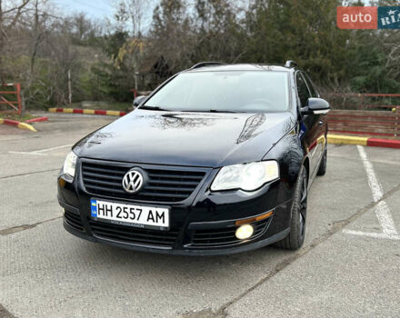 Черный Фольксваген Пассат, объемом двигателя 1.97 л и пробегом 270 тыс. км за 5700 $, фото 1 на Automoto.ua